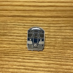◆無料◆ 
ご当地ピンズ　西武鉄道ピンズDX　青い9000系　缶バッチの画像
