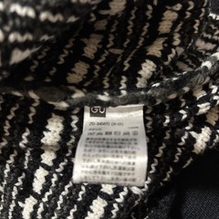 GU チェック柄 ニットベスト　Sサイズの画像