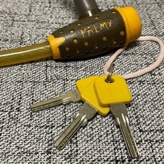 カバー付き　ワイヤーロック　キー3本　中古の画像