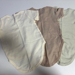 70cm 半袖ロンパース肌着×3の画像