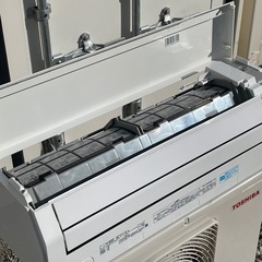標準工事費込み ! ◇東芝 エアコン 6畳用 2019年製 空清 内部クリーン100V RAS-E225E6P 保証付！高圧洗浄済み ! !の画像