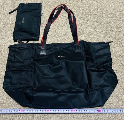 TUMI   トートバッグ型エコバッグ　ほぼ新品