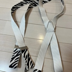 【新品未使用】ゼブラ柄サスペンダーの画像