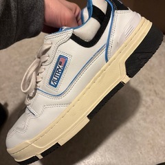 AUTRY（オートリー）の「CLC LOW」 の画像