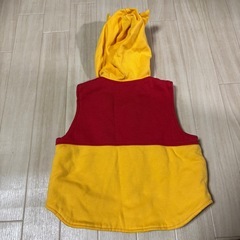 ディズニー　プーさんベスト90㎝の画像