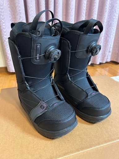 Salomon 女性用スノーボードブーツ BOAシステム 23センチ 最も安い
