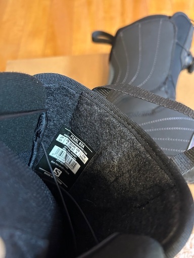 Salomon 女性用スノーボードブーツ BOAシステム 23センチ 最も安い