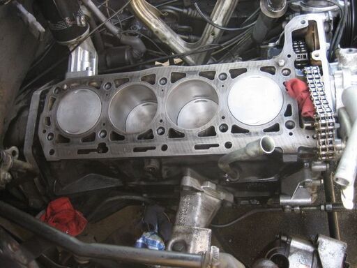 Mベンツ201-190E-20エンジン.リビルトへツト販売取付け実施中―前期型