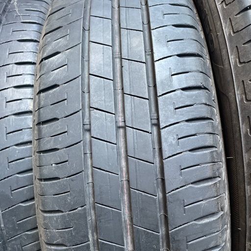 ブリヂストン 195/60R17 
 ECOPIA EP150  エコピア