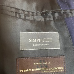 カノニコ　ネイビーストライプスーツ　サイズ46の画像