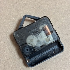 ふくろうファン必見 リアルでかっこいい ふくろう時計の画像