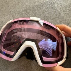 お話し中　子供用24cmスキー靴、ゴーグルの画像