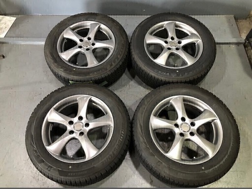 【値下げしました】225/60R17 VRX2スタッドレスタイヤホイールセット！！