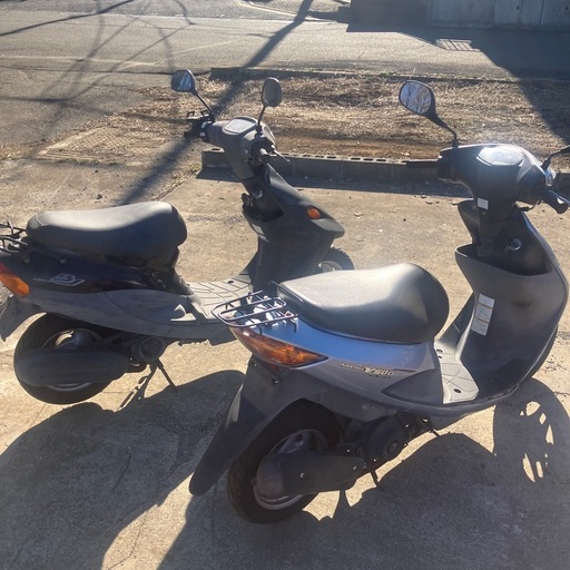 アドレスV50とヤマハBJ  2台セット　セルとキックでエンジンかかります