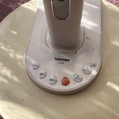 東芝 リビング扇風機の画像