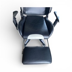 ゲーミングチェア　美品の画像