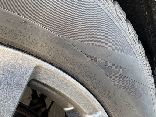 スタッドレス　タイヤ　ホイールセット　225/60r17