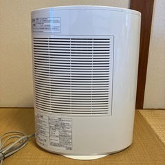 除湿機　ジャンク　Panasonic　パナソニック　F-YZE60の画像