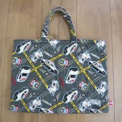 トミカ手さげバッグ＆カーズリュックのセットの画像