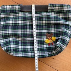 チェック柄バッグ ジャッキー刺繍付きの画像