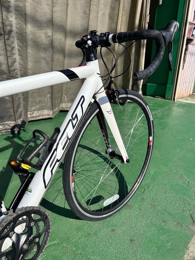 No.607 FELT(フェルト) F95 ロードバイク整備済みフレーム480 No.607 FELT(フェルト) F95 ロードバイク整備済みフレーム480 (阿世知