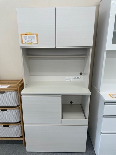 食器棚3点バラ売りまとめ投稿¥11,000〜¥33,000店舗に展示してますので1度現物ご確認下さい！