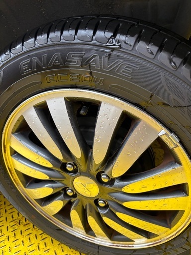 ほぼ新品　三菱165R/65R14