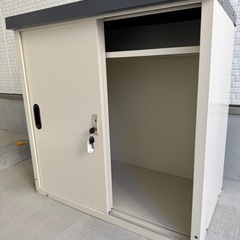 屋外物置の画像