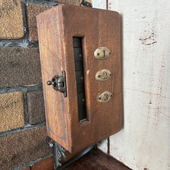 木製アンティークボックス 3スイッチ付き