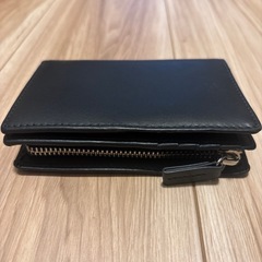 【値下げ!!】 2つ折り財布の画像
