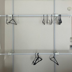 【決定しました】壁面つっぱり物干しの画像