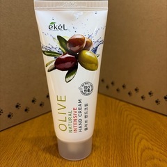 新品・エケル　ナチュラルインテンシブハンドクリーム　オリーブ100mlの画像