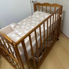 【値引き】ベビーベッド　木製ベビーベッド　KATOJIベビー布団セットの画像