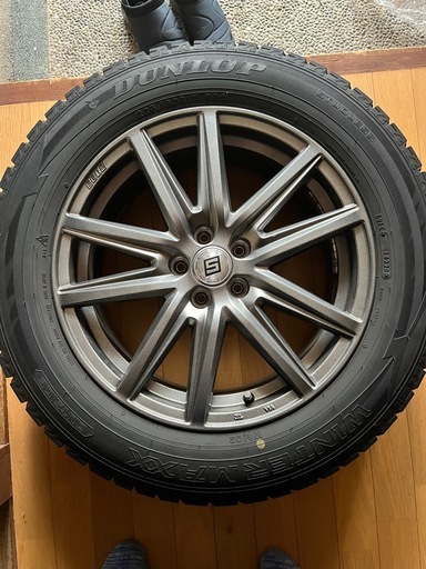 　スタッドレスタイヤホイールセット　4本セット　XVで 使用