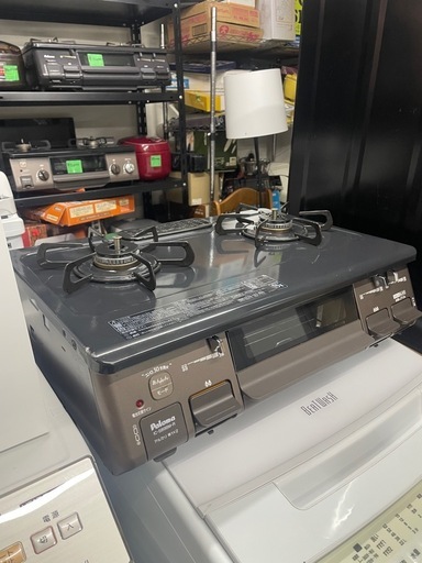 配送可能　保証付き　2023年製ガステーブルコンロ パロマ グレー ICS89BMR [約60cm /都市ガス12・13A /右強火]
