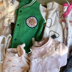 70〜80 子供服ロンパースの画像