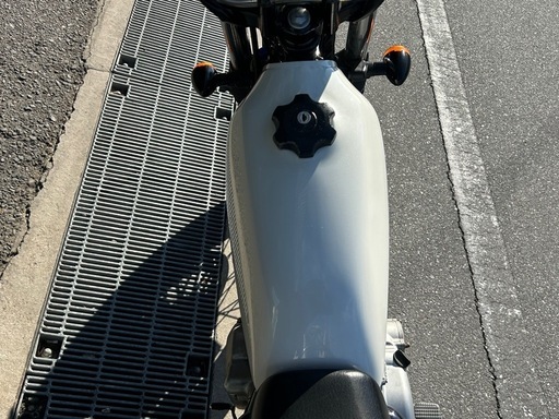 スズキ　グラストラッカー250 NJ47A 中型バイク　250cc 大阪発