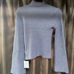 GRLのフレアスリーブプラメフェザーニットトップスの画像