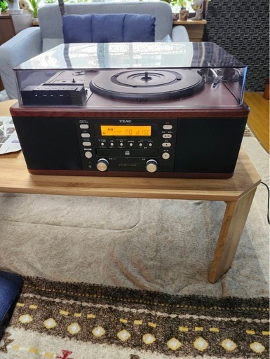 TEAC レコードプレーヤー 本体 カセットプレーヤー搭載