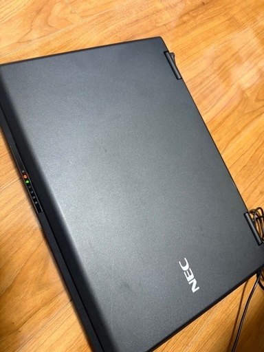 新品バーテリー搭載☆【一宮でWindows10搭載機！ Acer Aspire 15.6インチ 2015年発売モデル Intel Celeron RAM4GB/新品SSD240GB】一宮市のパソコン屋 Mr.Carnival（ミスカニ）です！パソコン修理・中古パソコンの販売【クレカ&PayPay使えます！】店頭在庫PCのご紹介です！受け渡しは店舗にて(^^)/【Webカメラ・マイク搭載　ノートPC　ノートパソコン】 新品バーテリー搭載☆【一宮でWindows10搭載機！ Acer Aspire 15.6