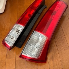 MK21S    パレット　テールランプの画像