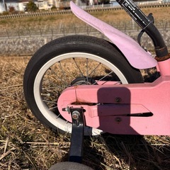 自転車　コマ付き　補助輪付き　子供　幼児用　女の子　キッズの画像