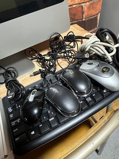 Apple iMac パソコン　遅い重い古い