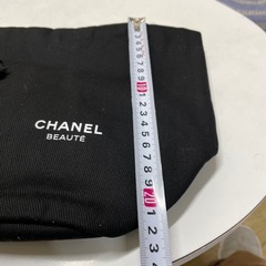 ブラック巾着バッグＢの画像