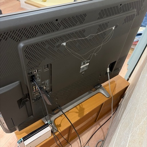 シャープ46型液晶テレビ (つかさん) 野幌のテレビ《液晶テレビ》の中古