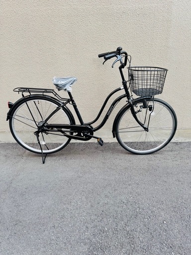 ※決まりました！※　ほとんど新車。26インチ 人気のS型フレームのママチャリです。縁が太い変形しにくいワイヤーカゴ付き。傷なし。防犯登録も込みの価格なので、譲渡証明など手間などなく、そのまま乗れます。早い者勝ち。。