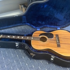 アコースティックギターの画像