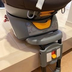 エールべべ  チャイルドシートの画像