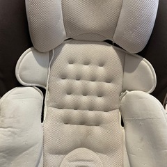 エールべべ  チャイルドシートの画像