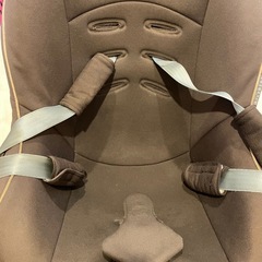 エールべべ  チャイルドシートの画像